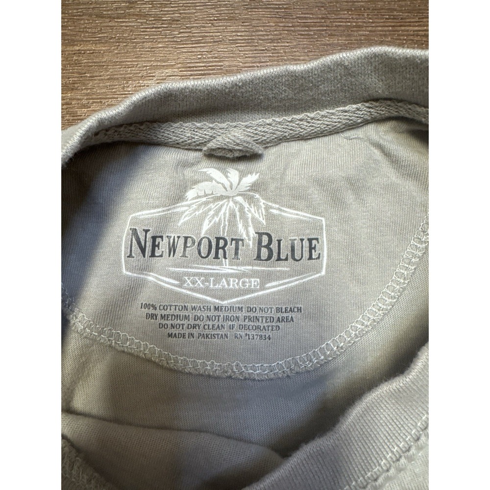 Newport Blue Mustang Shirt Mens XXL Gray Graphic Muscle Car Unleashed Ford - Picture 8 of 8